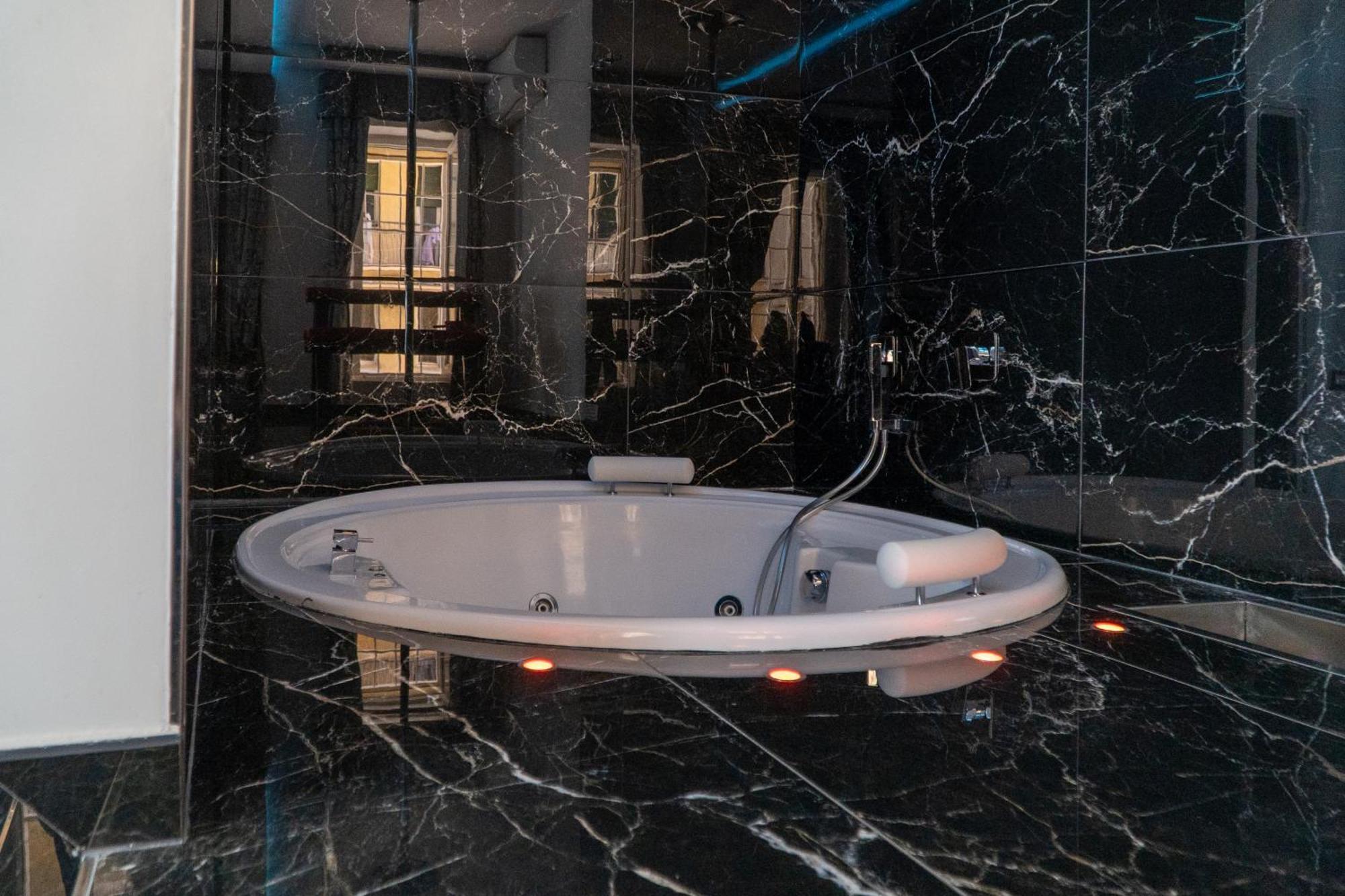 Suite Luxury Bdsm 罗马 外观 照片