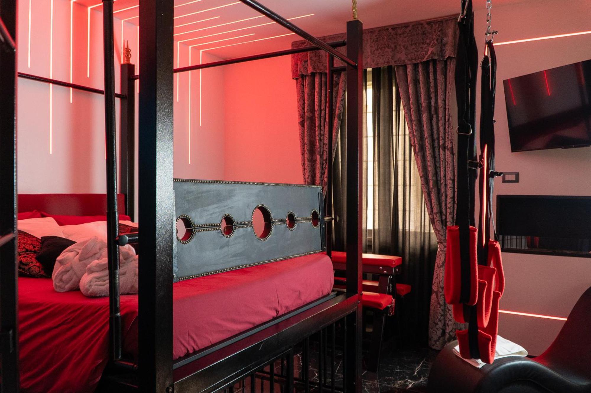 Suite Luxury Bdsm 罗马 外观 照片